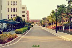 昆明醫科大學