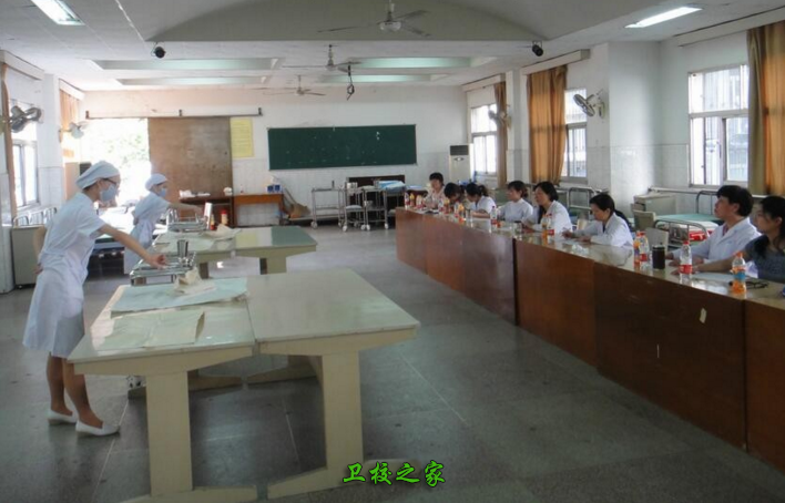 學生測試